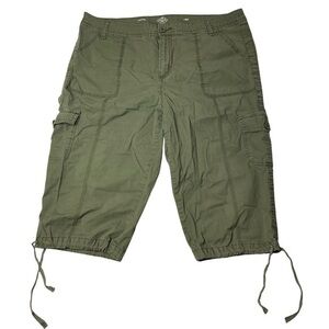 St. John's Bay Cargo Capri Pants Olive Green Womens Plus Size 16 Petite